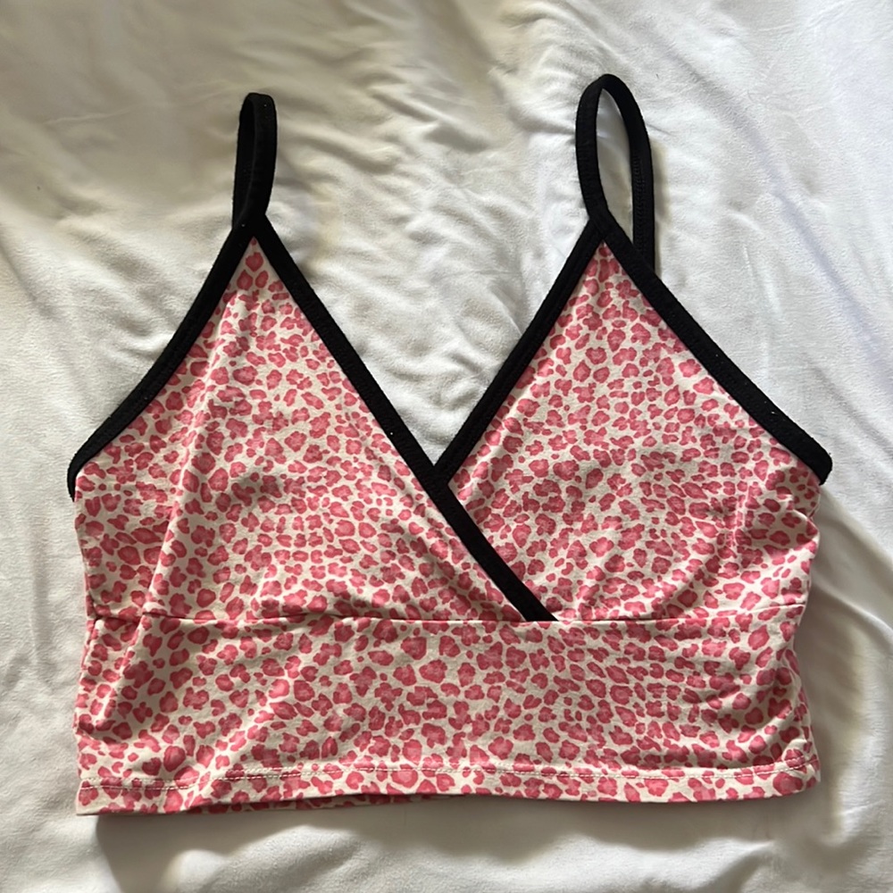 CUTEST!! brandy top🤍